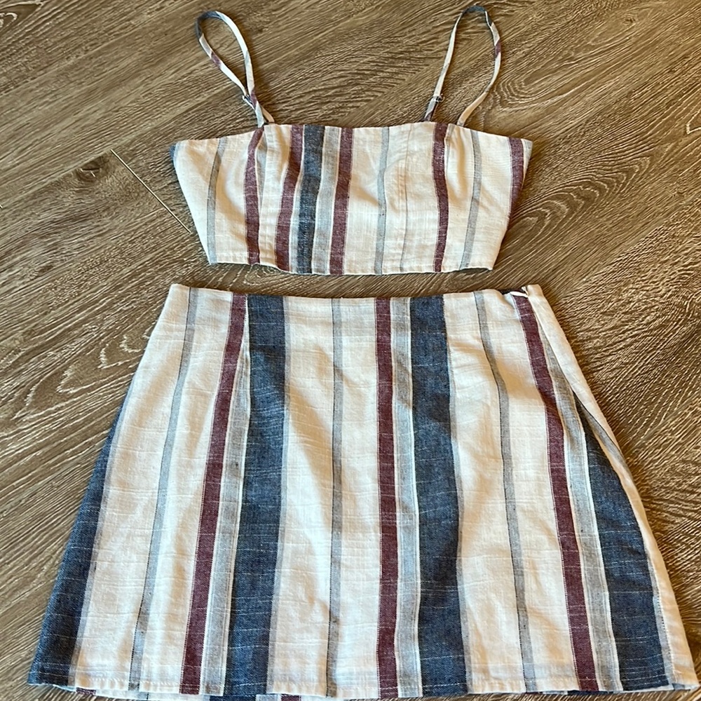 Striped skirt set